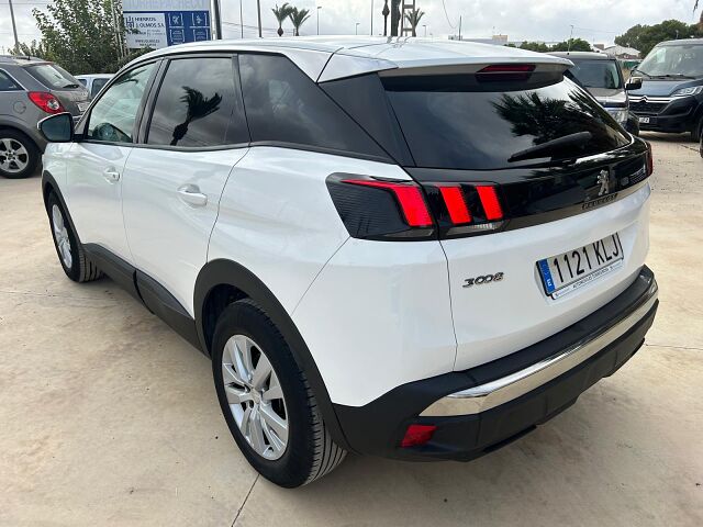 PEUGEOT 3008 ACTIVE 1.2 E-THP AUTO SPANISH LHD IN SPAIN 56000 MILES SUPERB 2018